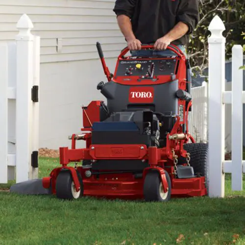 Toro GrandStand® | 86cm (36") Stand-On Mower