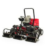 Toro Reelmaster® 5610 Kubota 43.5 hp Diesel 4WD Ride-on Mower with 12.7 cm (7") Cutting Reels