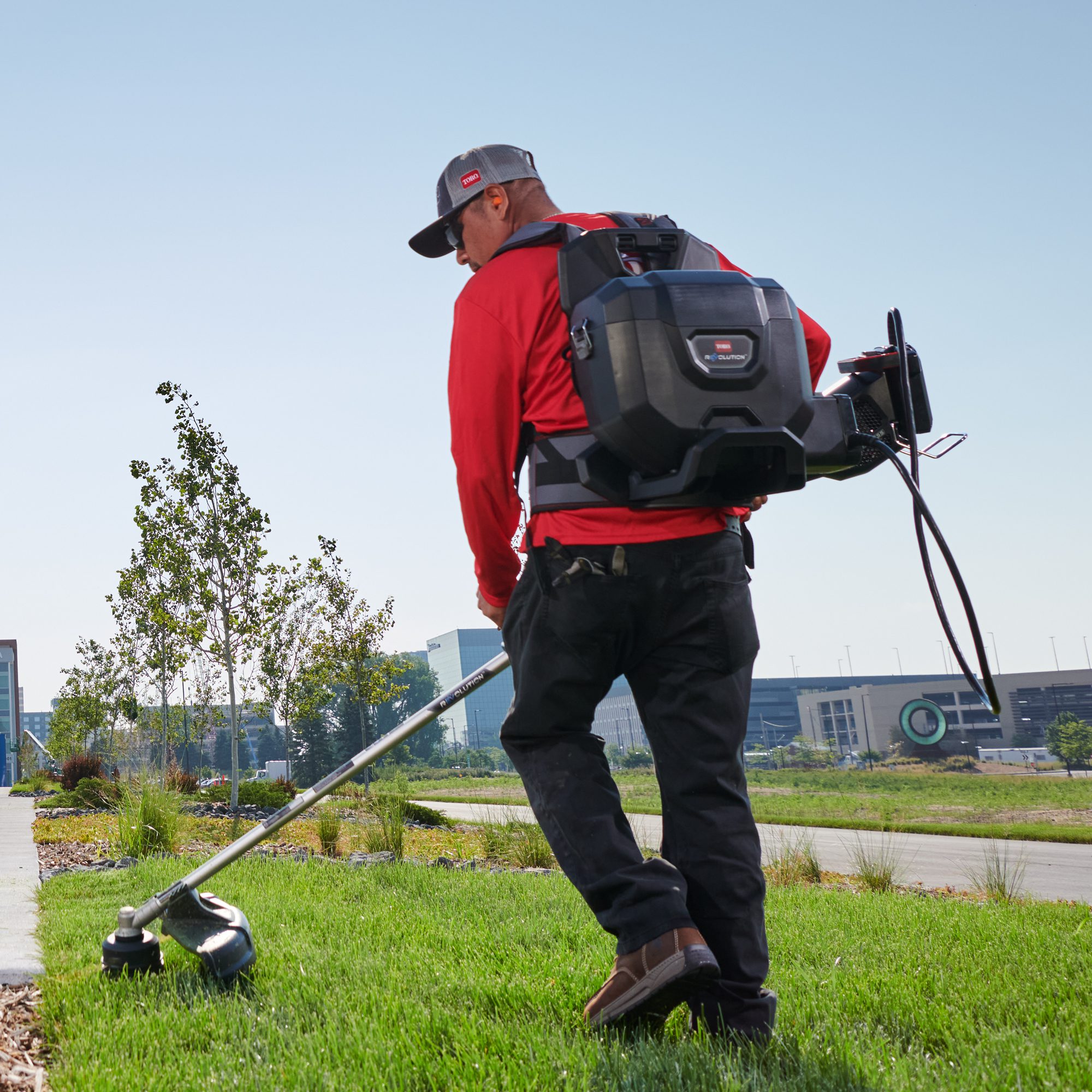 60V MAX Revolution Powerlink Tether action shot 2 60V MAX Revolution Powerlink Tether action shot 2