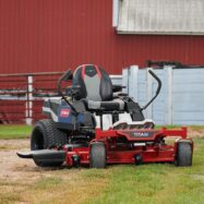 75311-toro-titan-48in-myride-co19_4394s_3881_1600x1369