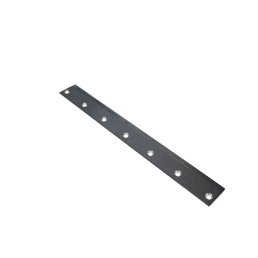 94-6395.jpg2 Low cut bedknife with seven holes, designed for Toro GR3100 and GR3200 mowers