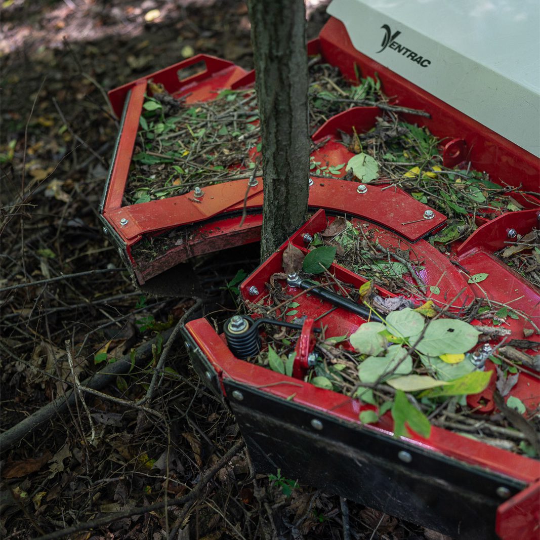 MZ_Brush_Cutter_Shreve_5970-2 MZ_Brush_Cutter_Shreve_5970-2