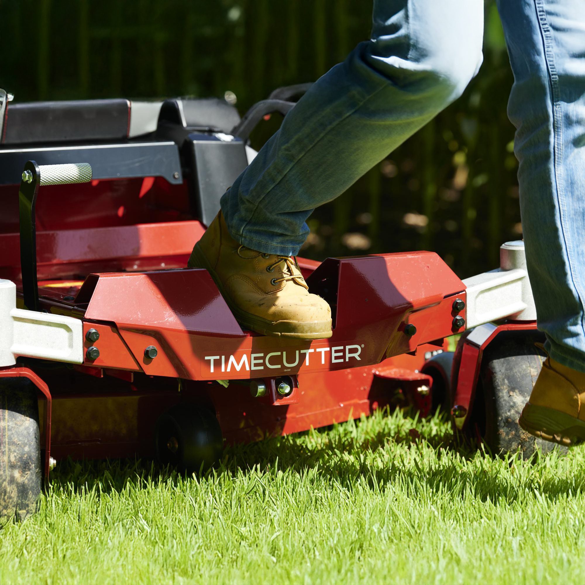 Toro MR5075 Time Cutter Main Image (5) Toro MR5075 Time Cutter Main Image (5)